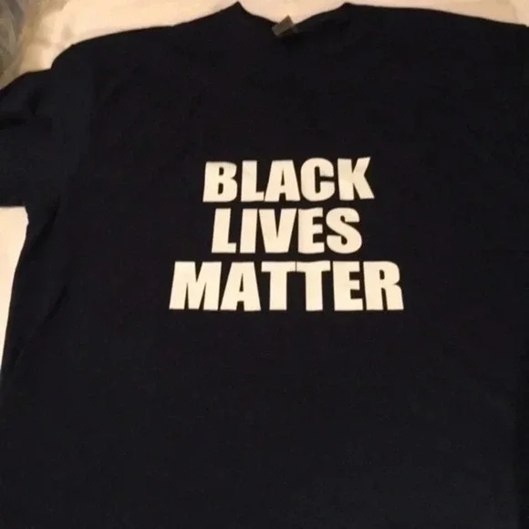 Gildan t shirt  XL - Picture 3 of 16